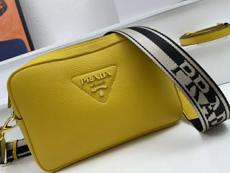 prada aaa qualite mini sac a main pour femme s_12230253